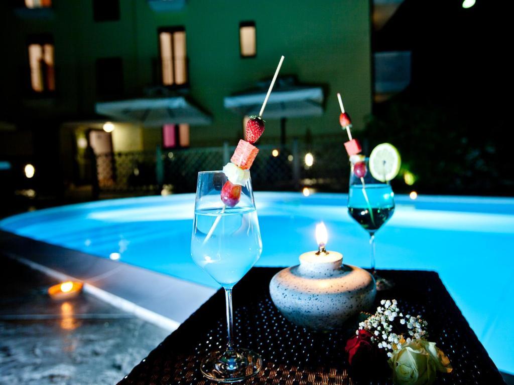 Residence La Guirita Tortoreto ภายนอก รูปภาพ